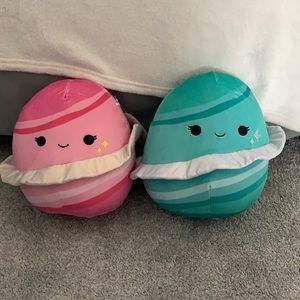 Zuzana and Hugo Planet Squishmallows 8”